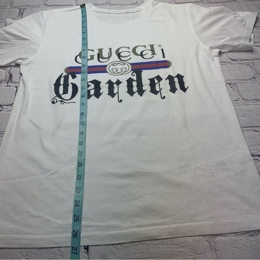 White basic T-shirt - Picture 6 of 7